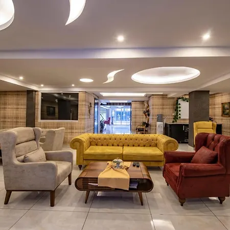 Madi Hotel